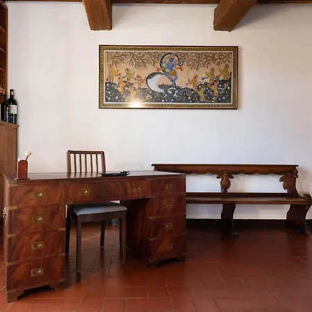 Villa In Tuscan Hills *