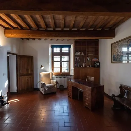 Villa In Tuscan Hills *