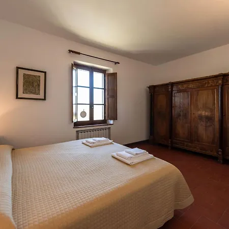 In Tuscan Hills Villa *