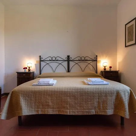 In Tuscan Hills Villa